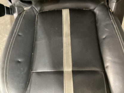 2015 Holden Calais VF  Seats Set