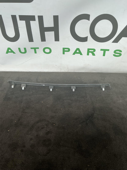 2006 - 2010 Holden Commodore VE  Left Dash Trim 92169558