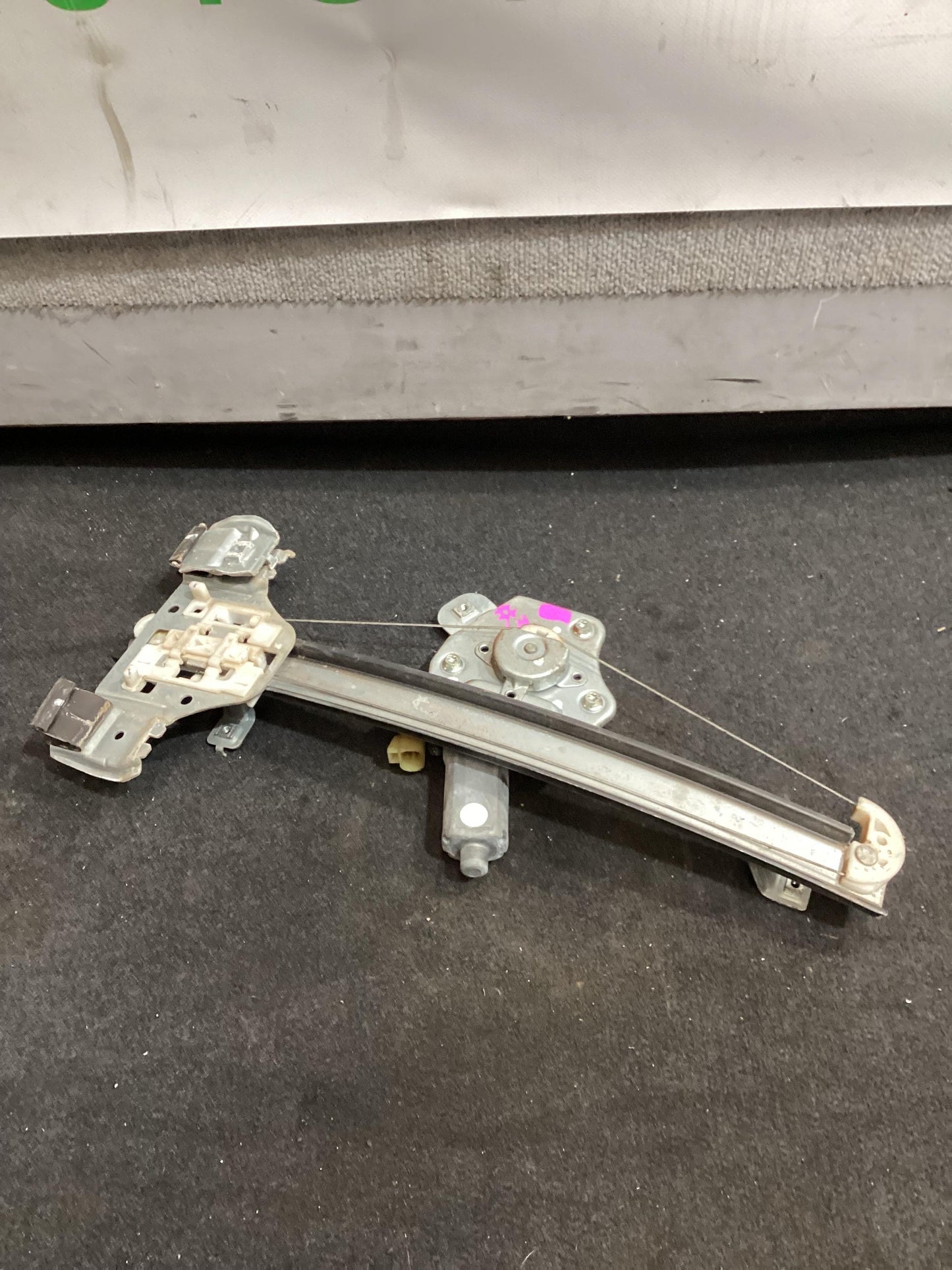 2006 - 2010 Holden Commodore VE  Right Rear Window Regulator/Motor