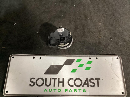 Holden Commodore   Light Combination Switch 92239495