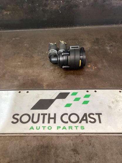 Volkswagen Amarok   Auxiliary Coolant Water Pump