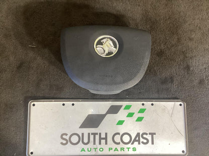 Holden Commodore   Horn Pad