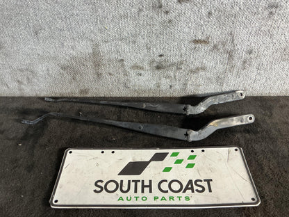 Holden Commodore VR 6H8VRK19HSL781543 Wiper Arm Pair 13129