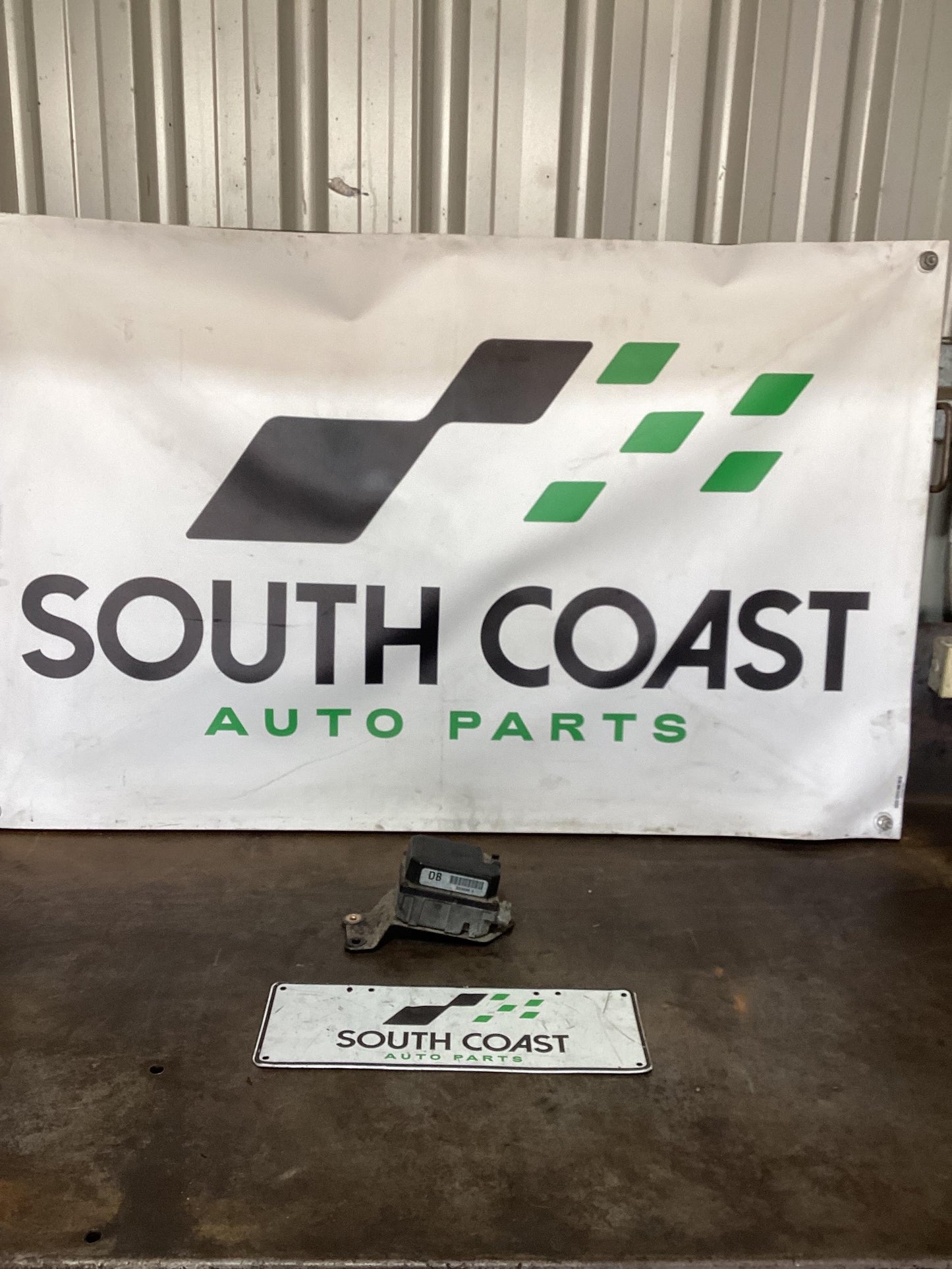 Holden Commodore VY  Cruise Control Unit 25336986