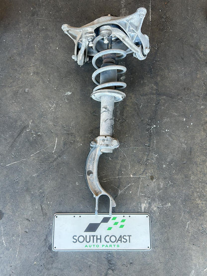 Audi A4 B8 WAUZZ8K9AA071441 Left Front Strut