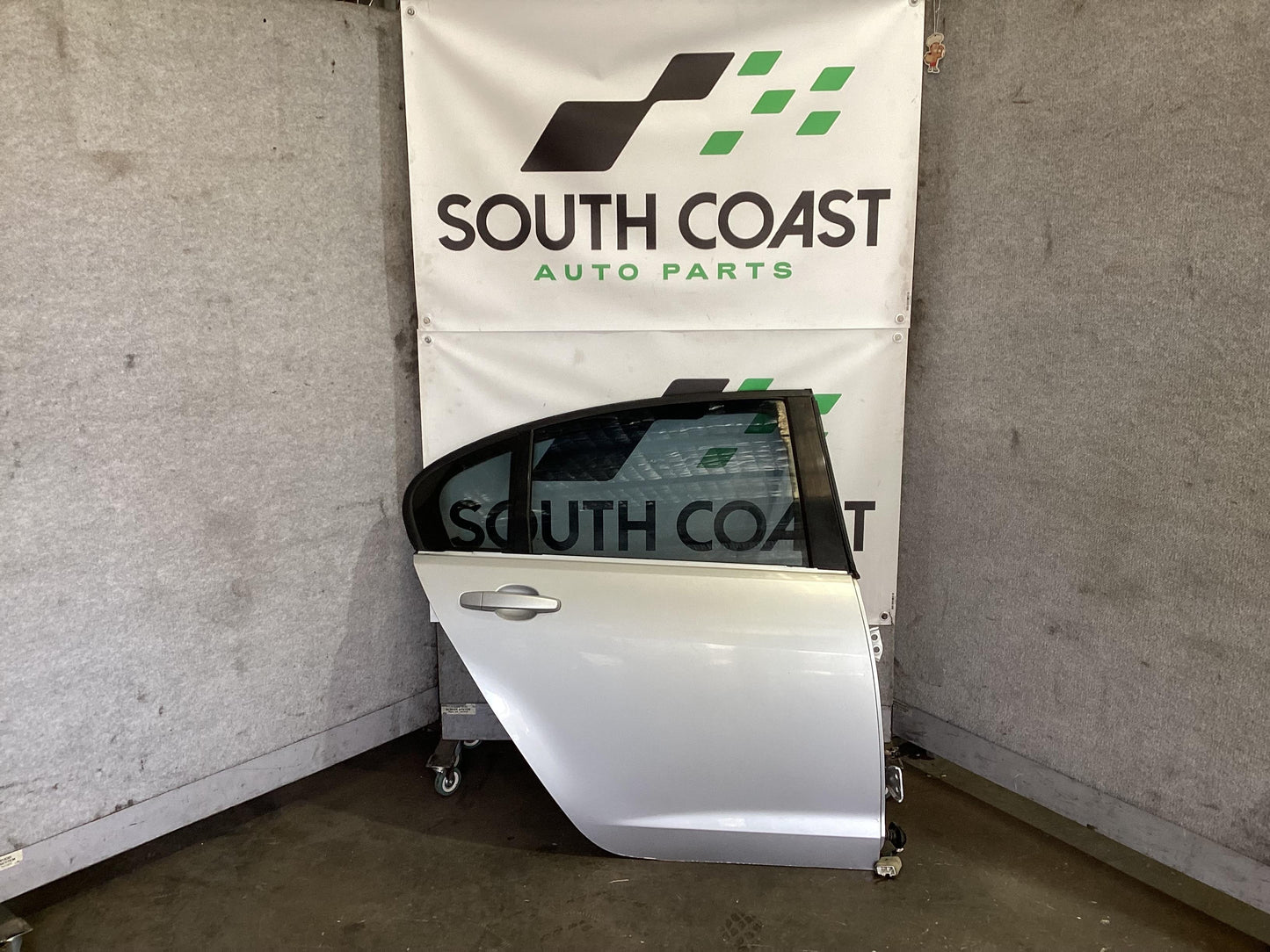 Holden Commodore VE  Right Rear Door