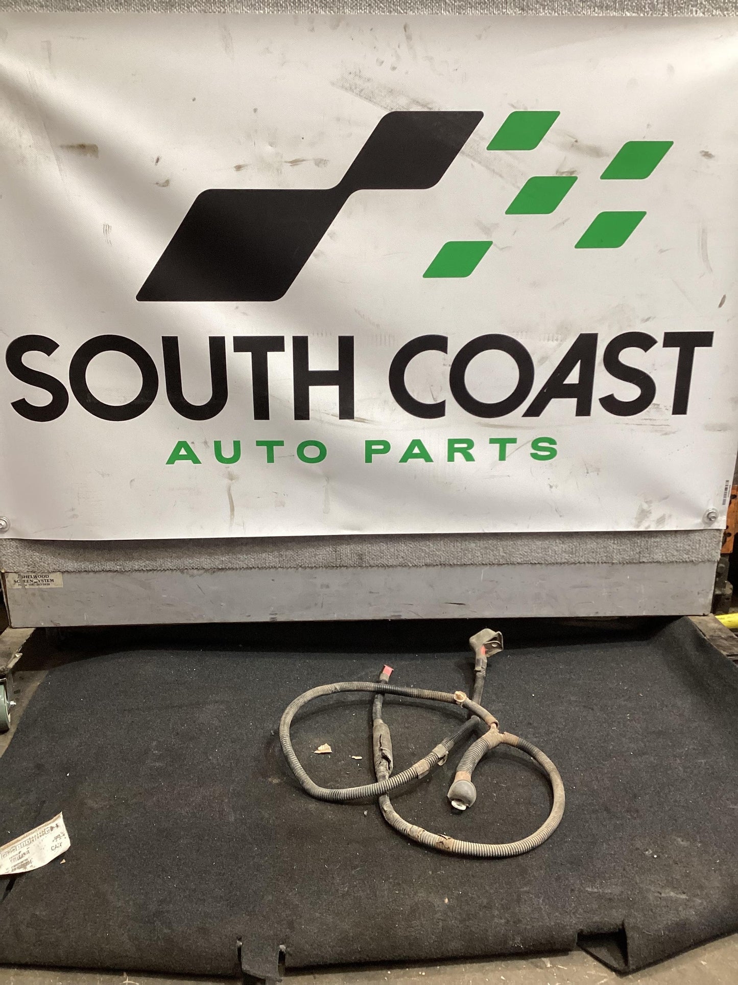 2006 - 2010 Holden Commodore VE  Battery Wiring Harness 92188799