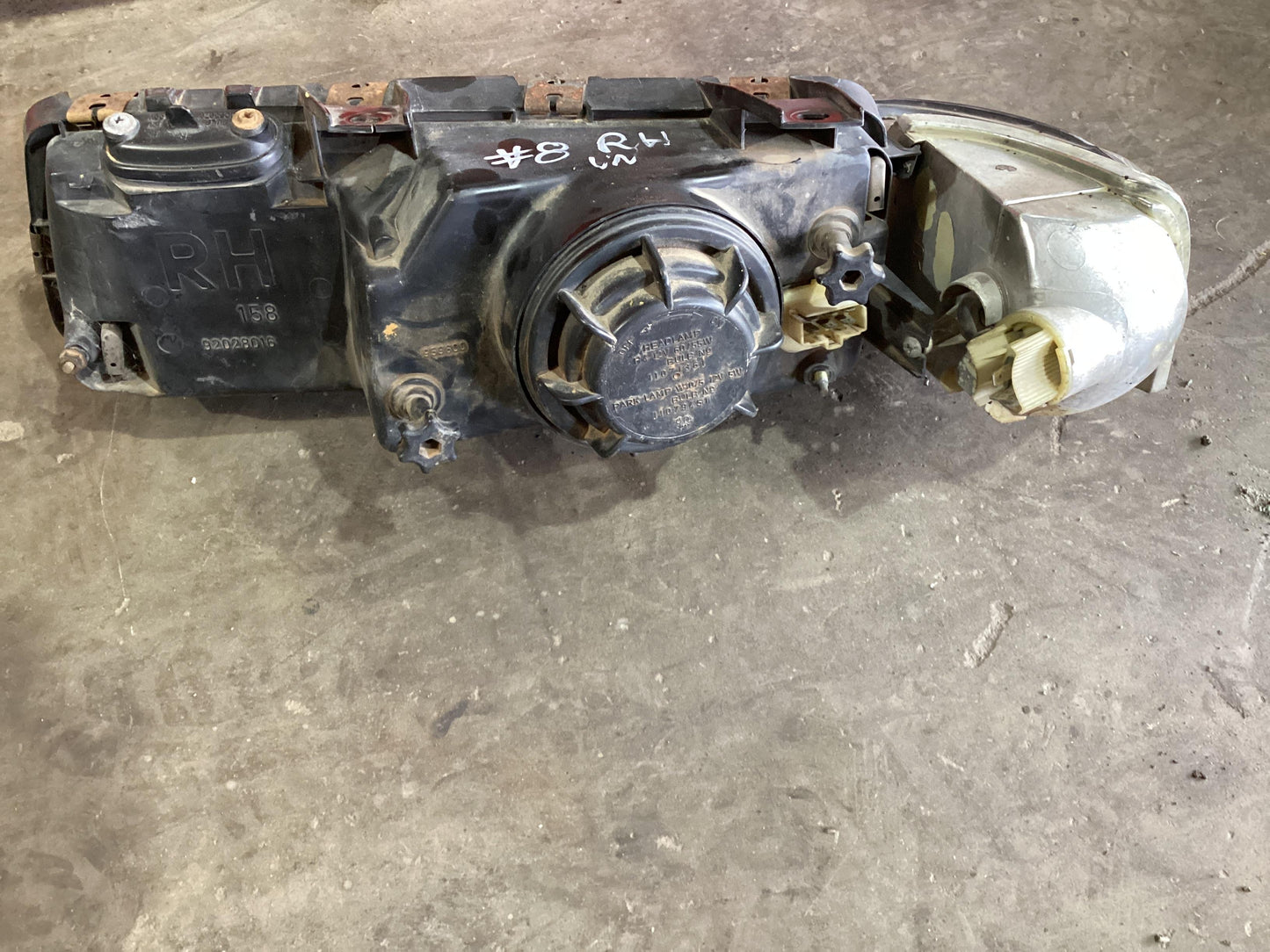 1988 - 1991 Holden Commodore VN  Right Headlight