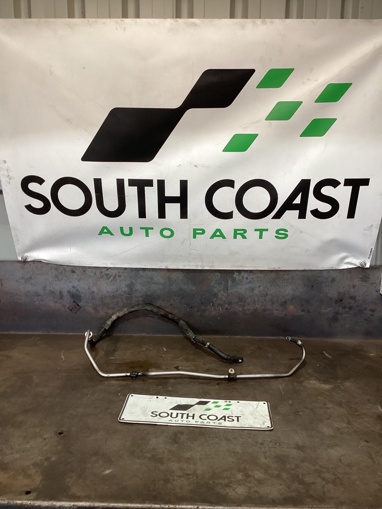 Volkswagen Amarok   Power Steering Lines