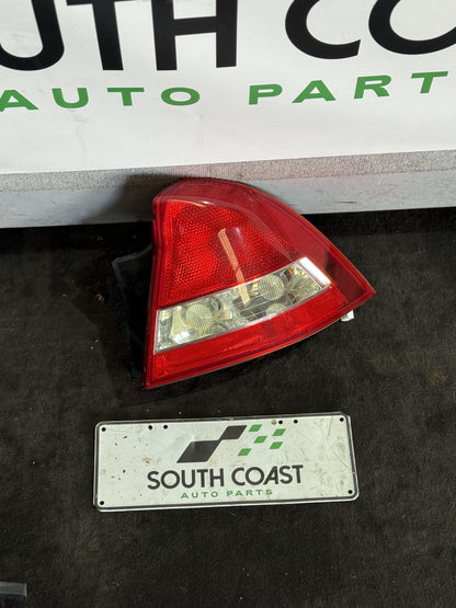 Holden Commodore VZ  Right Taillight 92160324