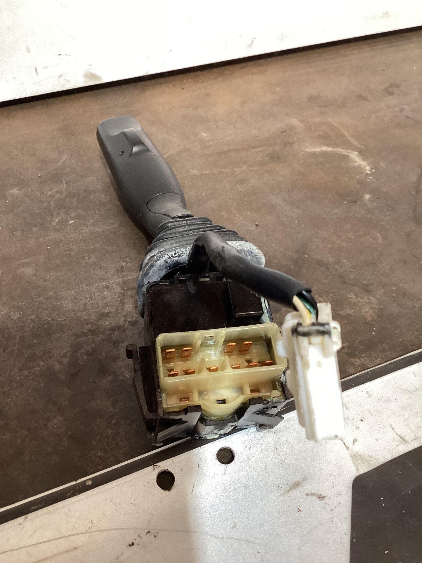 Holden Commodore VY  Indicator Stalk 92089544