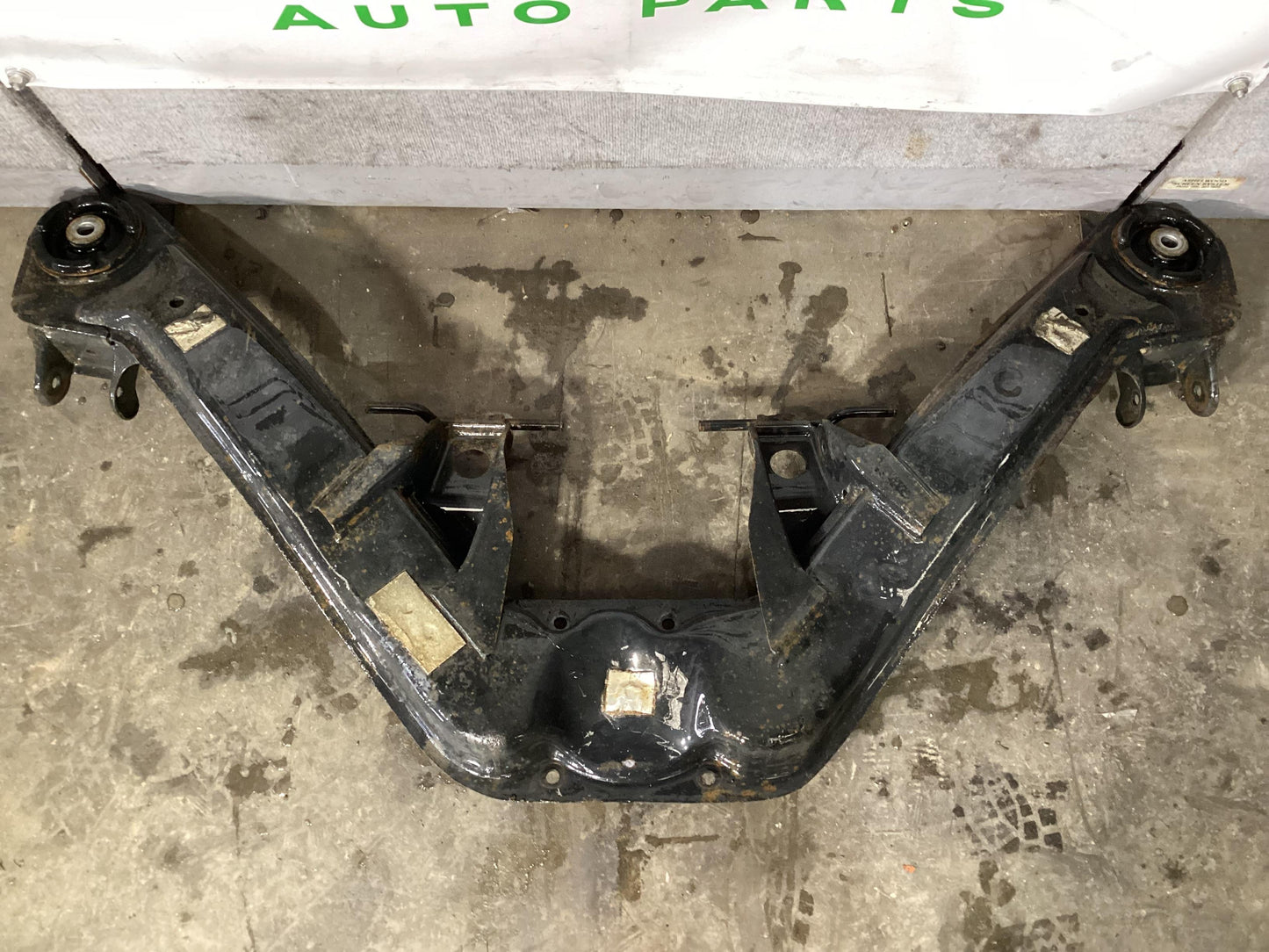 Holden Commodore VU  Crossmember/Cradle
