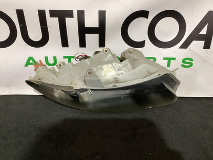 2001HoldenCommodoreRight Headlight09241516