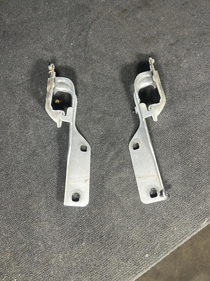 2017 Holden Commodore VF  Bonnet Hinge Set