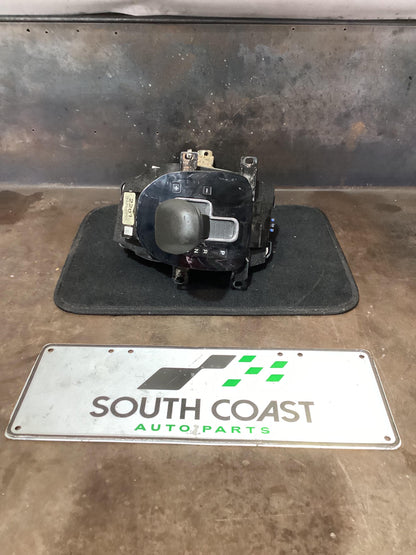 Holden Commodore VE  Automatic Shift Lever 92262201