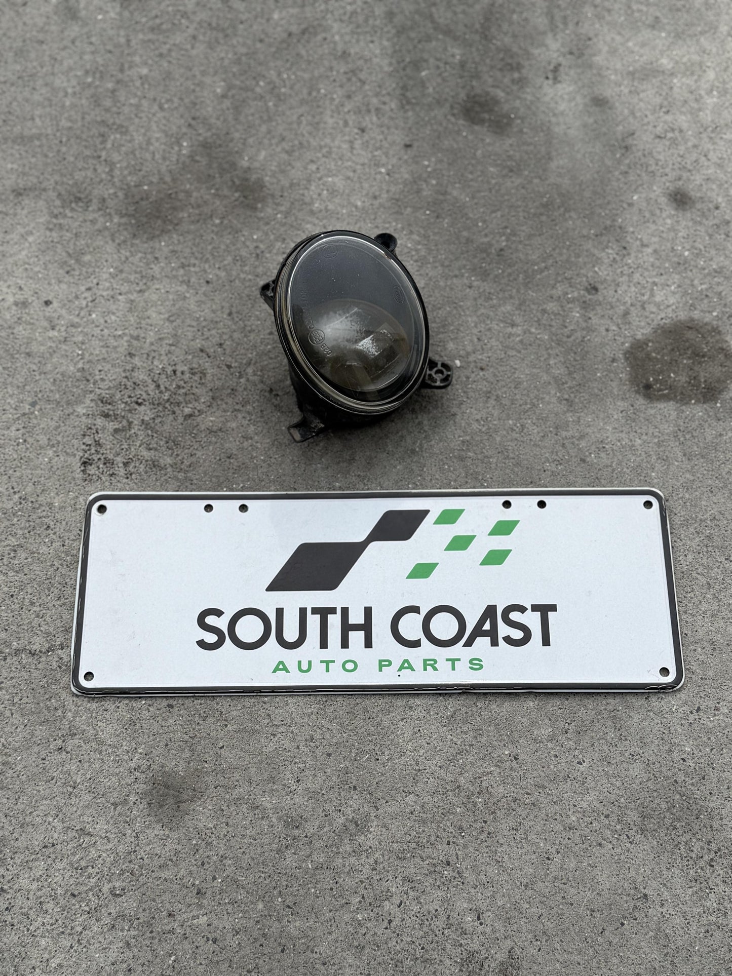 Audi A4 B8 WAUZZ8K9AA071441 Right Fog Light