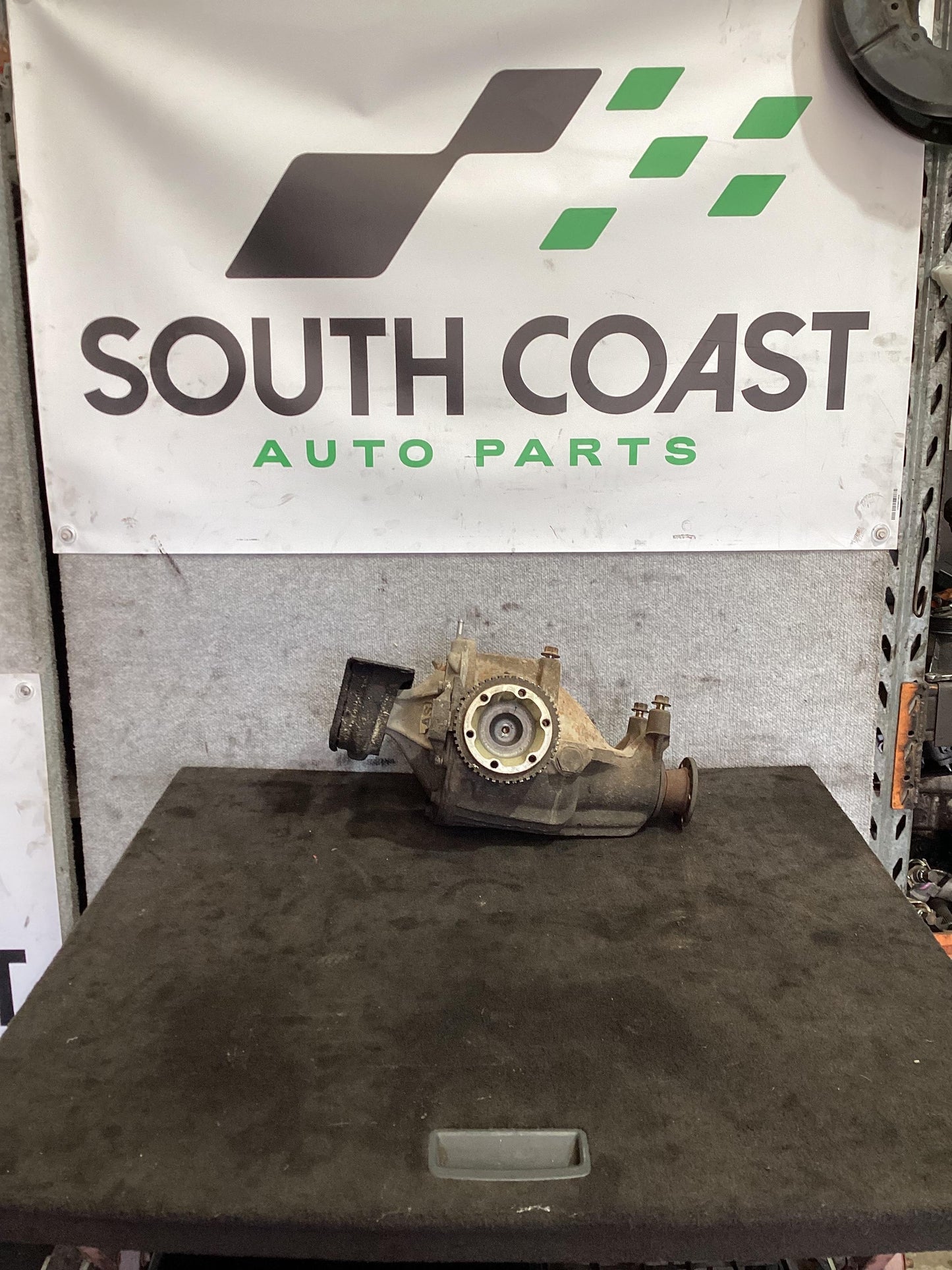 Holden Commodore VR 6H8VRK19HSL781543 Rear Differential Assembly 0578025300