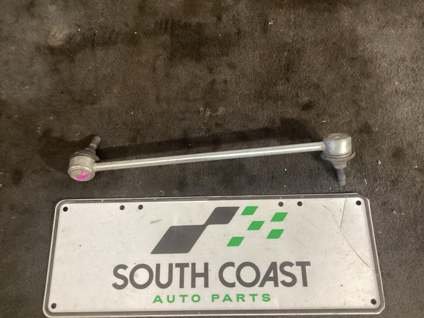 Holden Commodore   Front Right Sway Bar Link