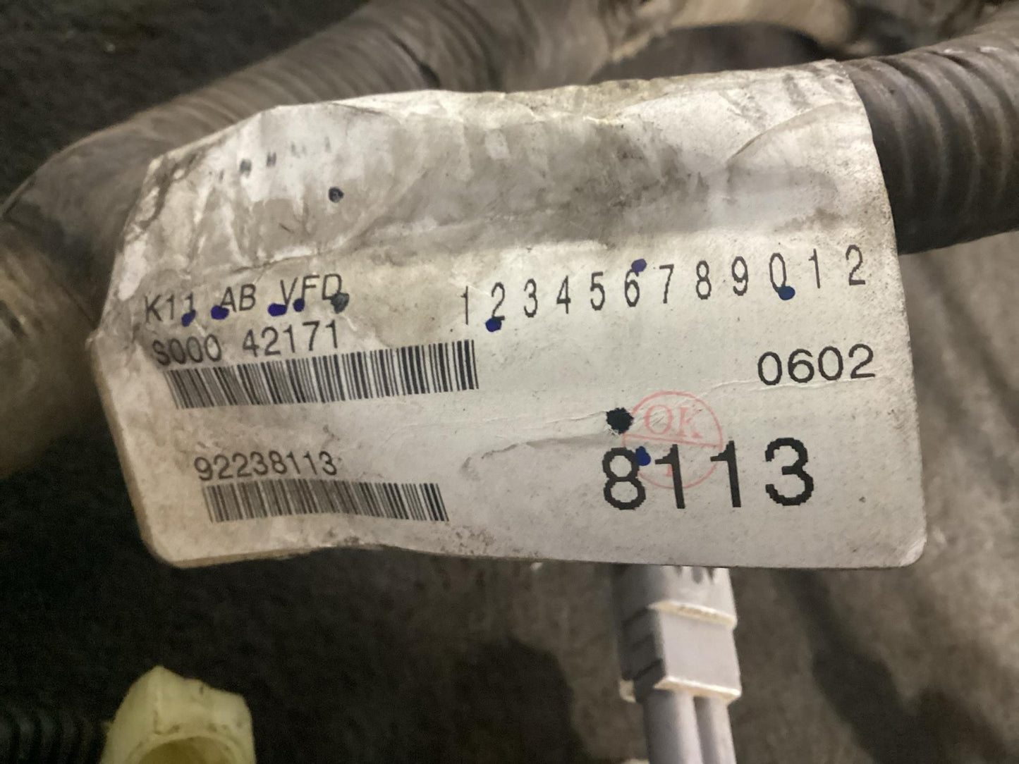 Holden Commodore   Engine Wiring Harness 92238113
