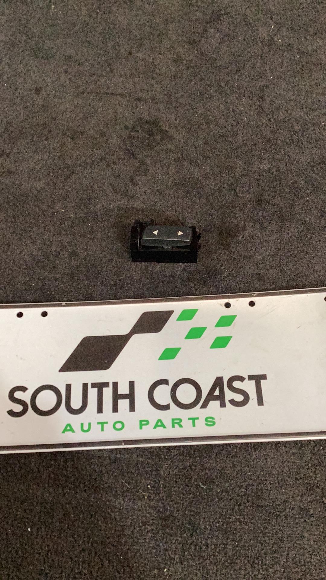 2010, Holden, Calais, VE, Right Rear Window Switch