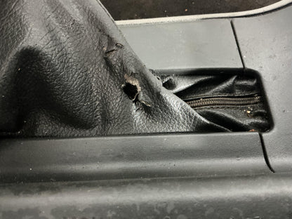 Holden Commodore VR 6H8VRK19HSL781543 Centre Console