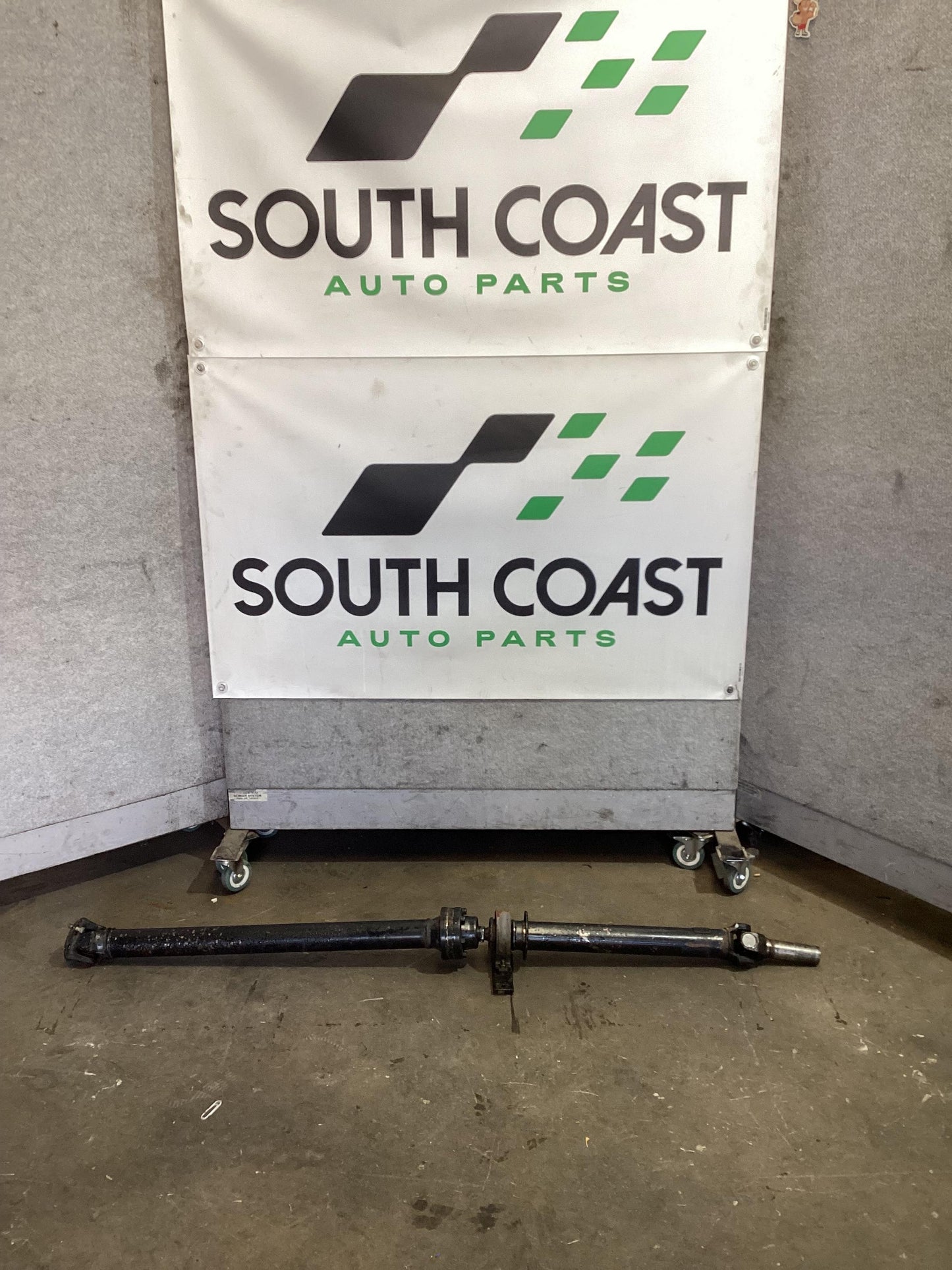 Holden Commodore VR  Two-Piece Drive Shaft