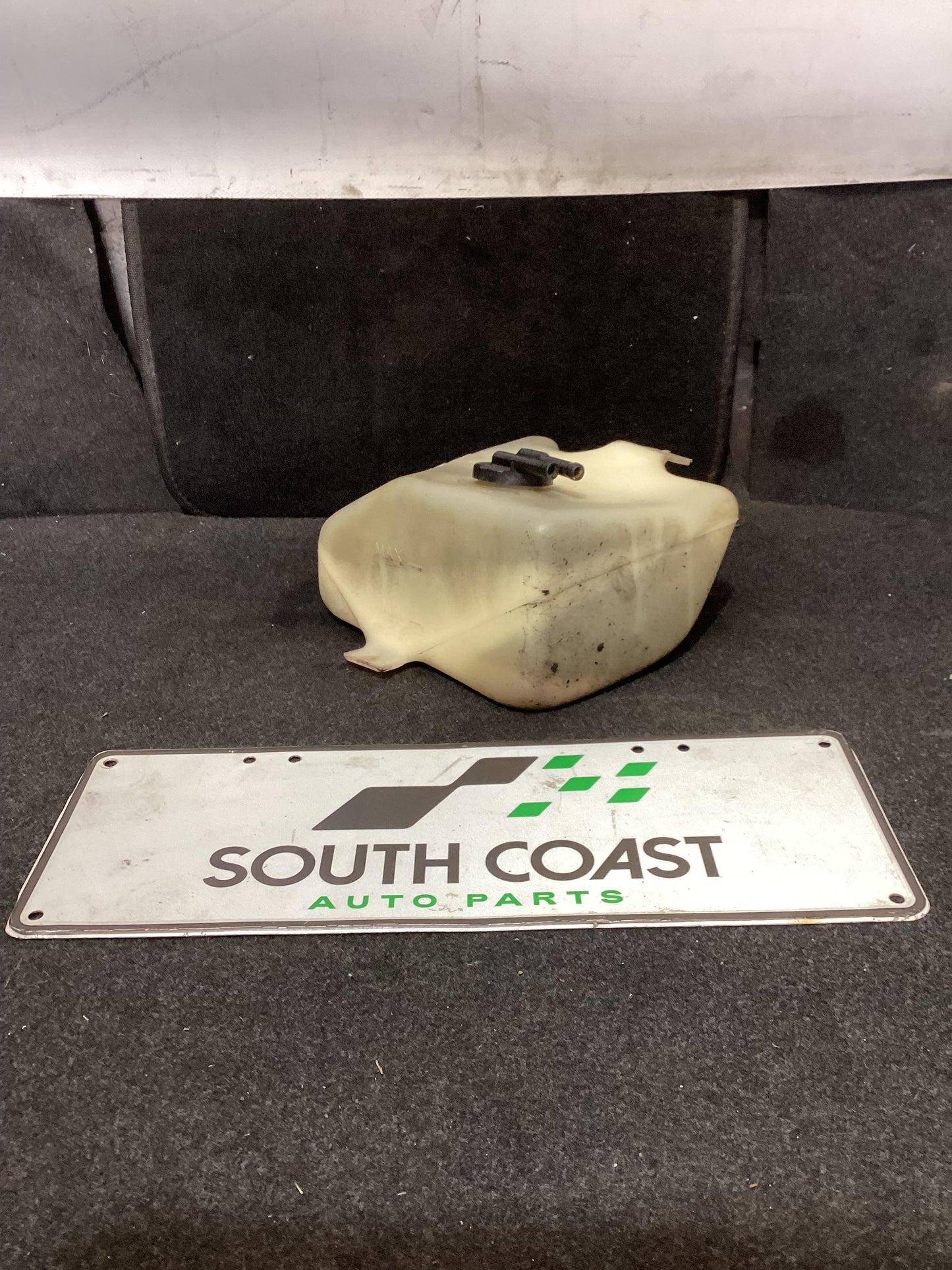 Holden Commodore VR  Coolant Bottle 92044377