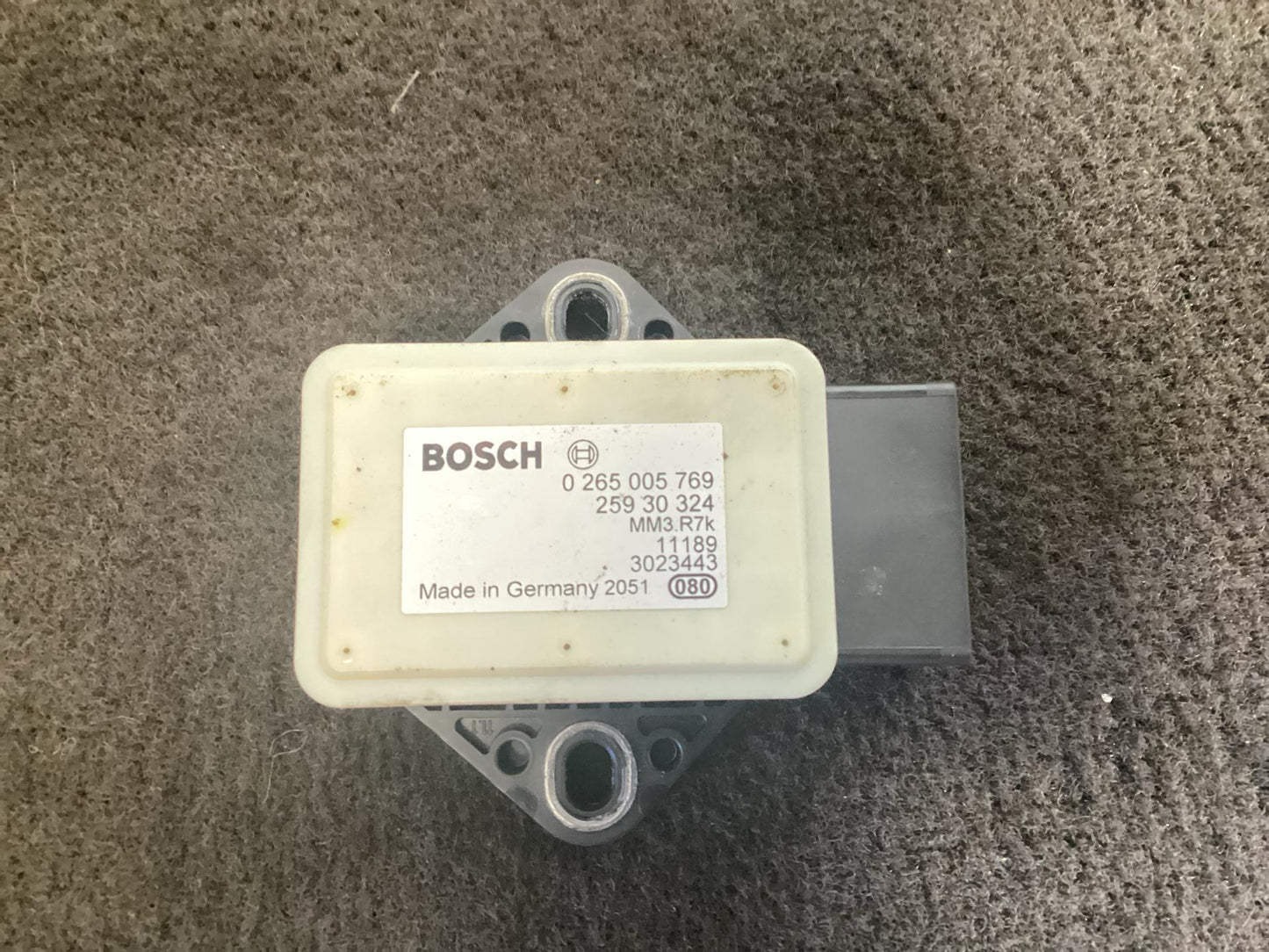 Holden Commodore   Yaw Sensor 0265005769