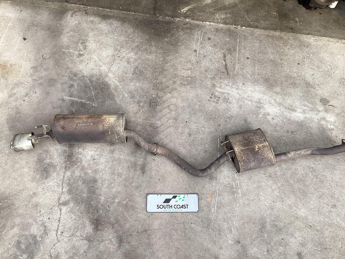 2002 - 2004 Holden Commodore VY 6G1YL54A94L196501 Rear Muffler