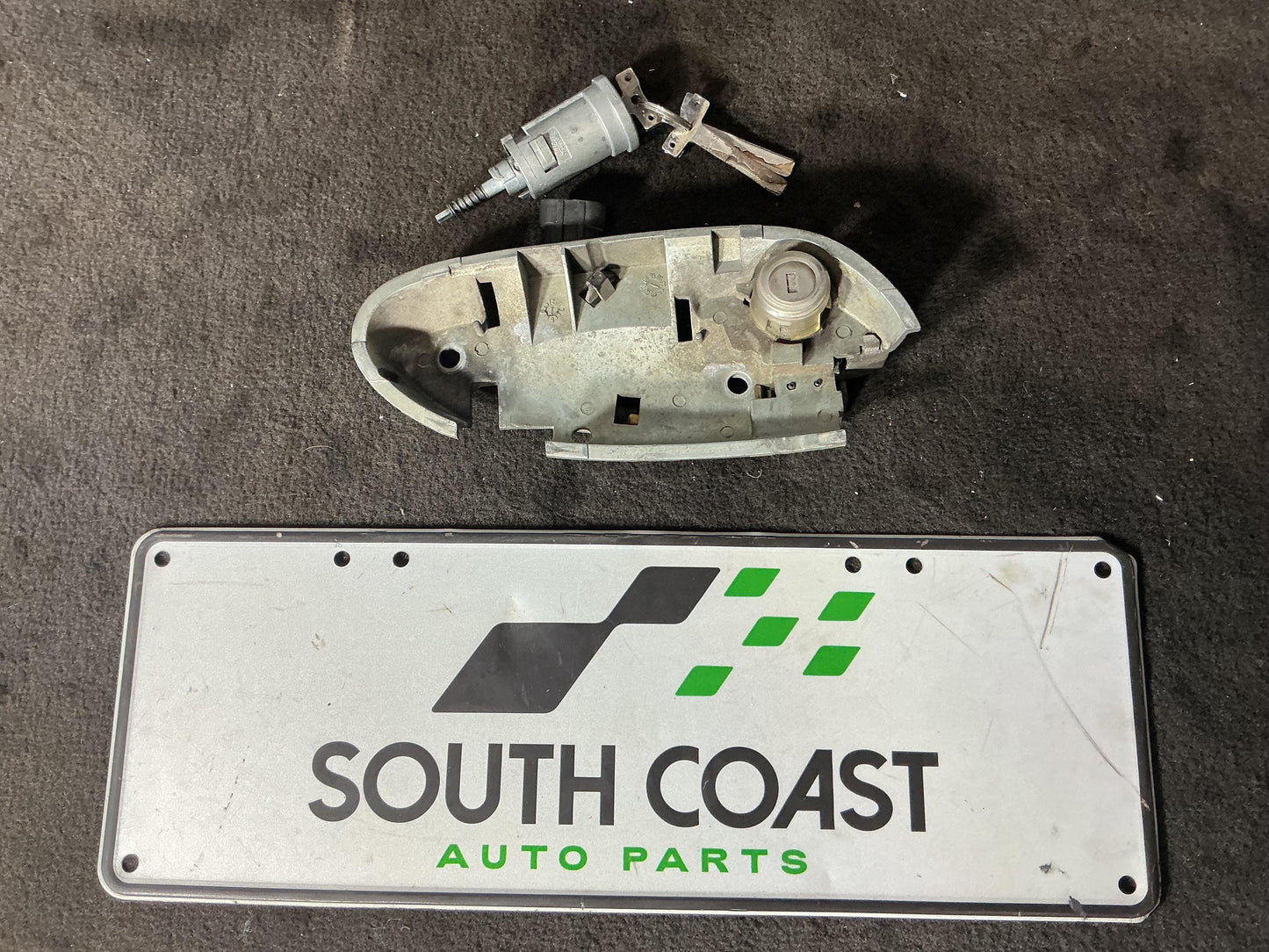 Holden Commodore VY  Ignition With Key