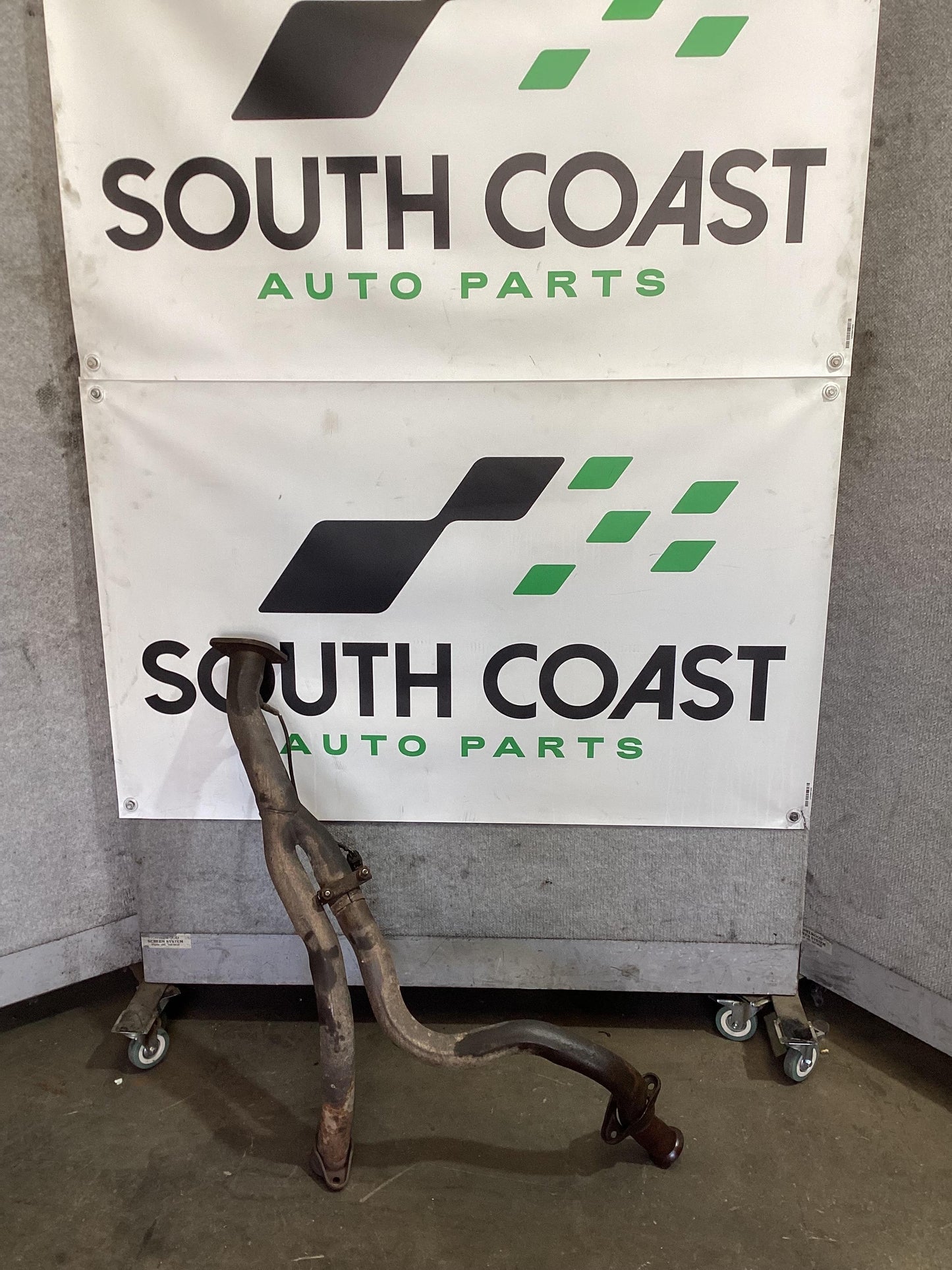Holden Commodore VR  Exhaust Cross Pipe