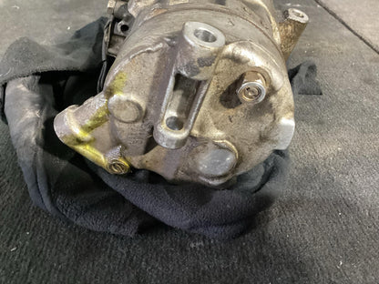 Holden Commodore   A/C Compressor 92197432
