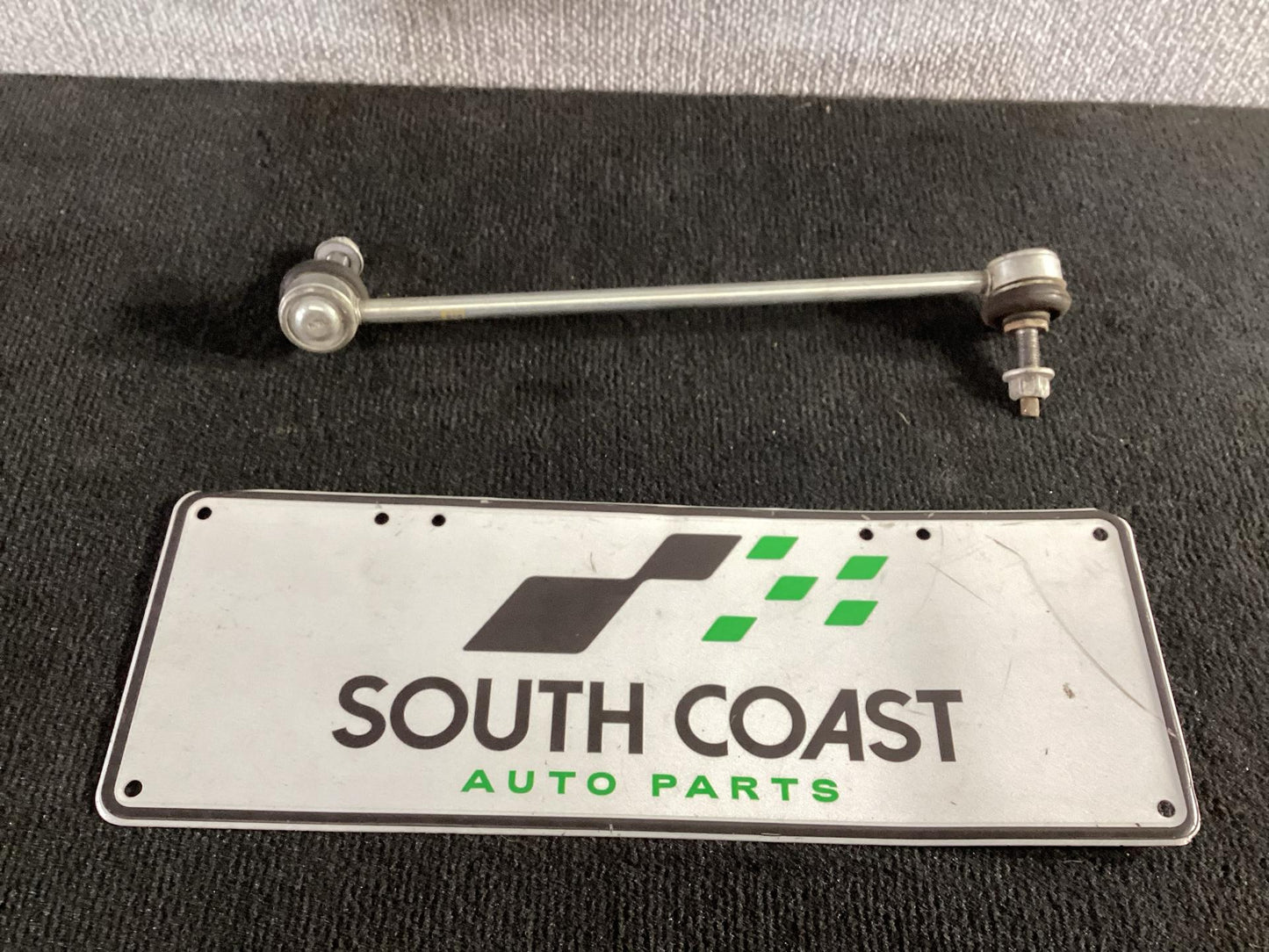 Holden Commodore VF  Front Left Sway Bar Link