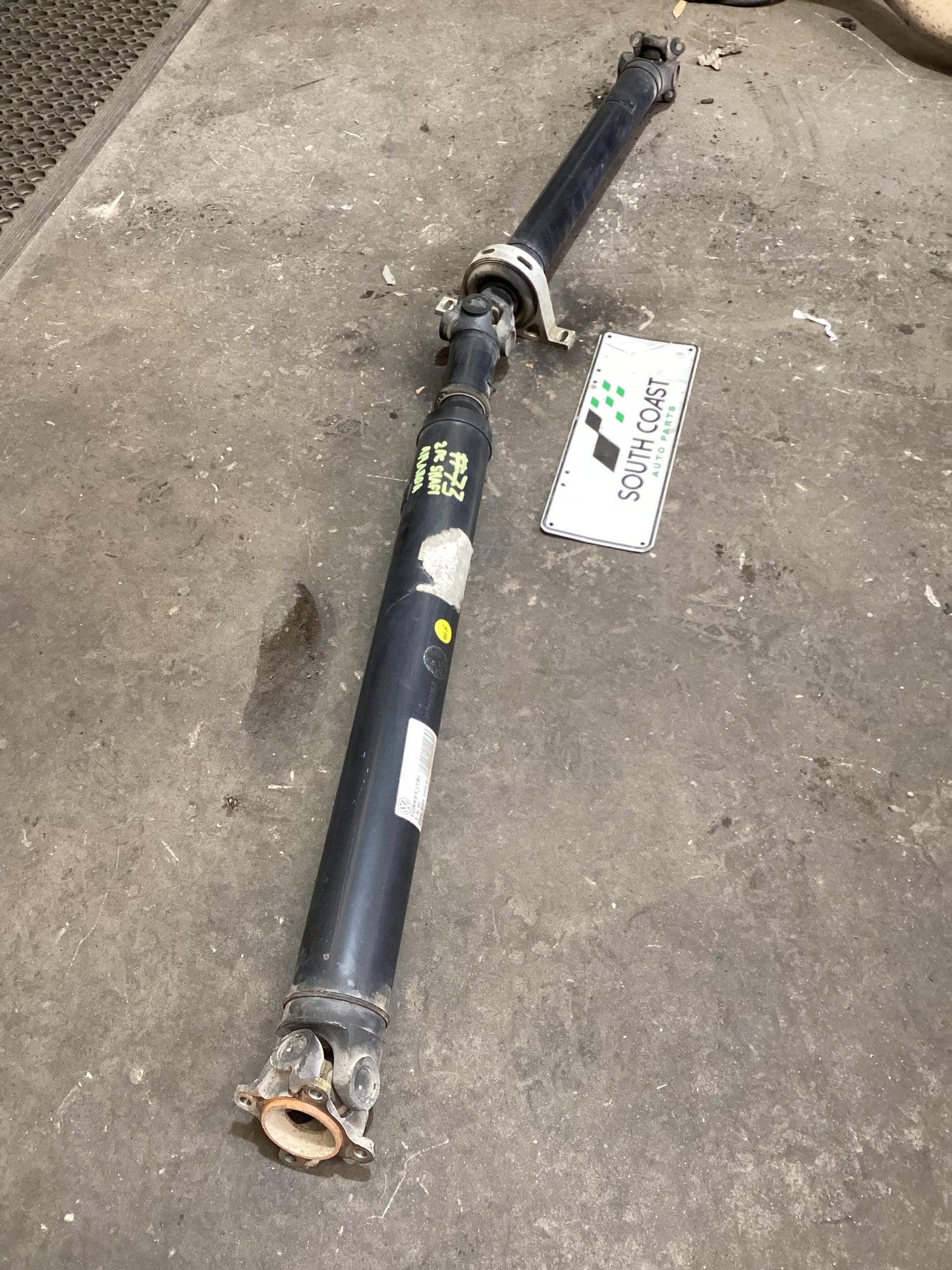 Volkswagen Amarok   Rear Prop Shaft 2H6521102C