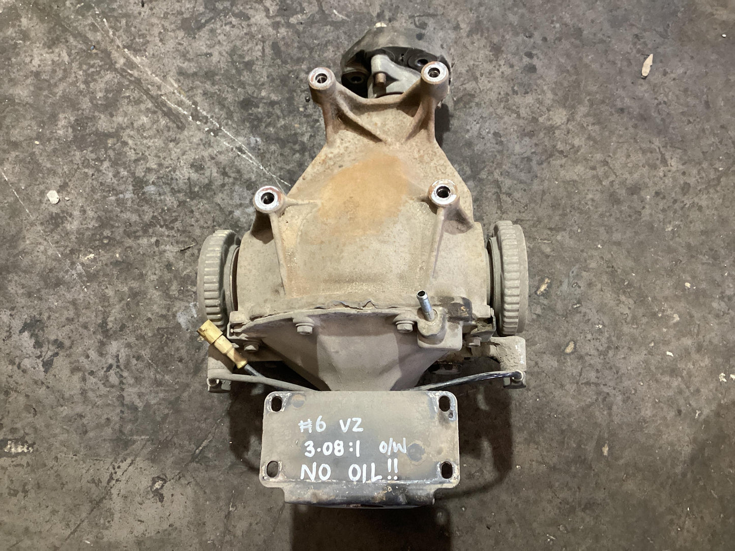 2005, Holden, Commodore, Commodore, Rear Diff Assembly