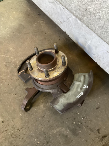 Holden Commodore VR  Left Front Hub Assembly