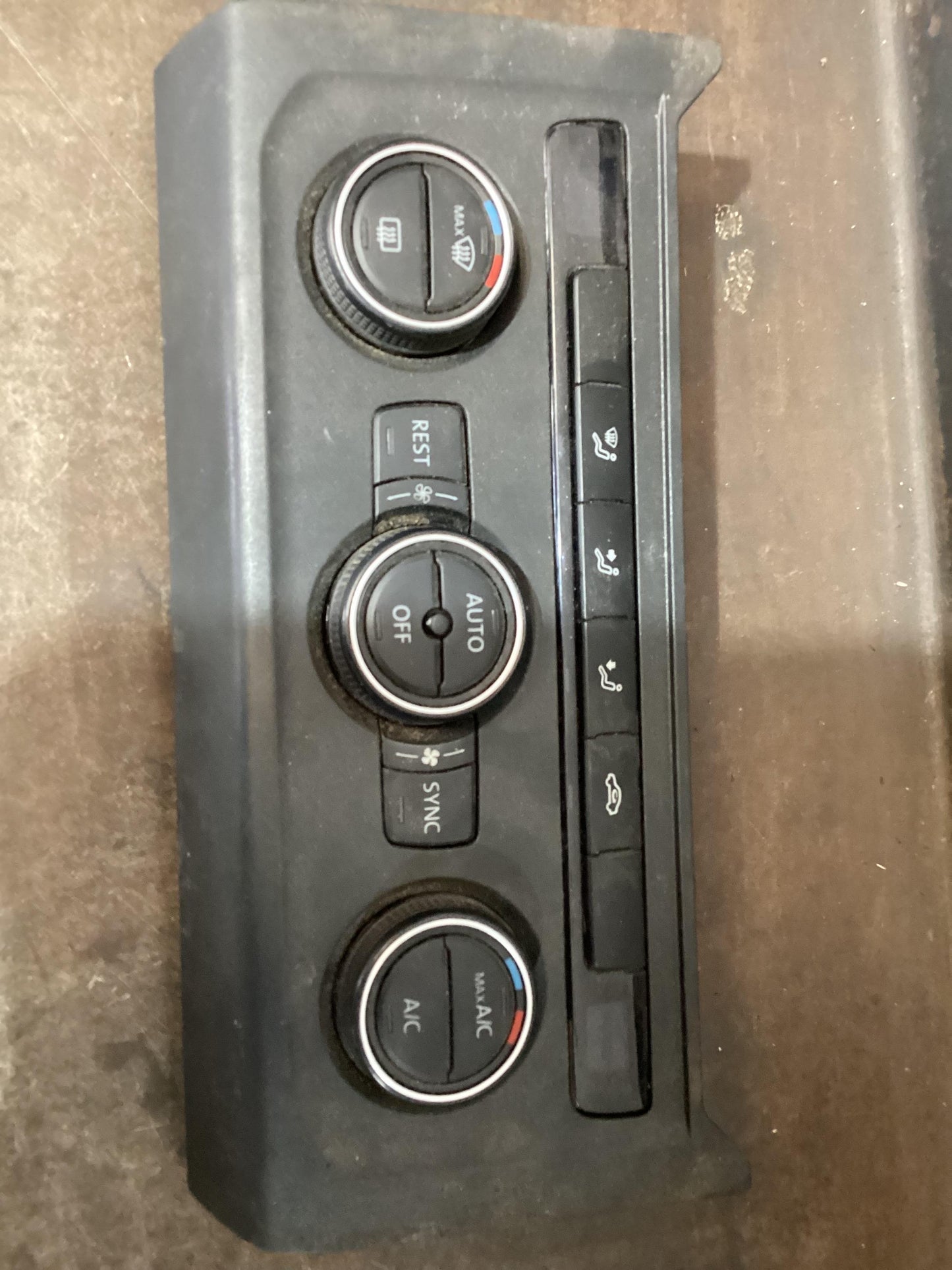 Volkswagen Amarok   Climate Controller 5HB01280307