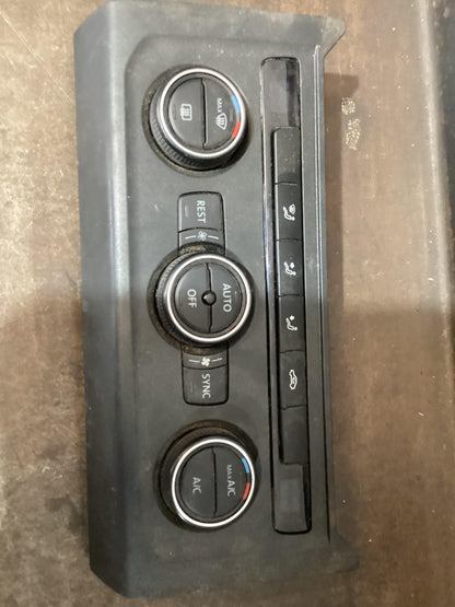 Volkswagen Amarok   Climate Controller 5HB01280307