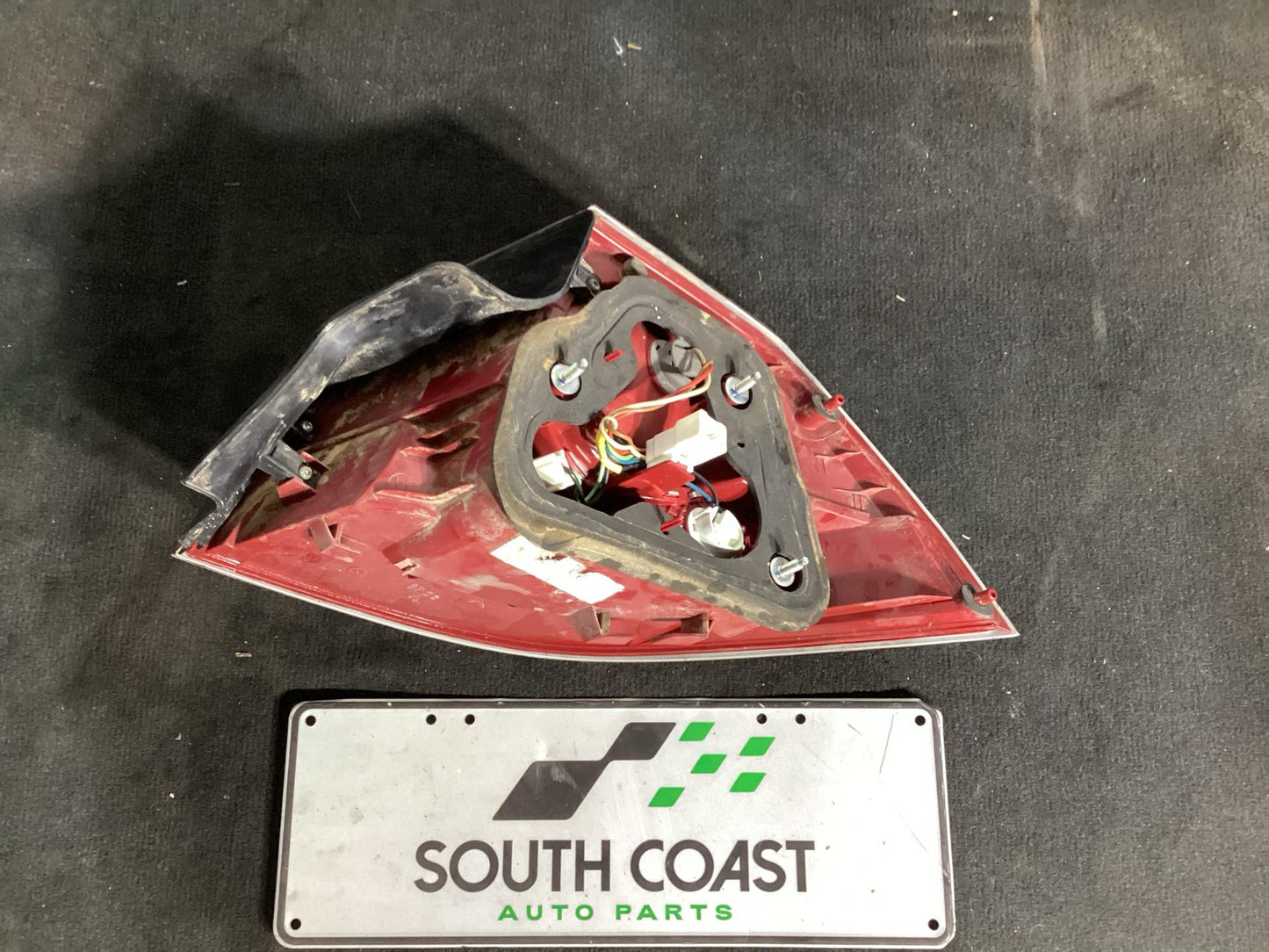 Holden Commodore   Left Taillight