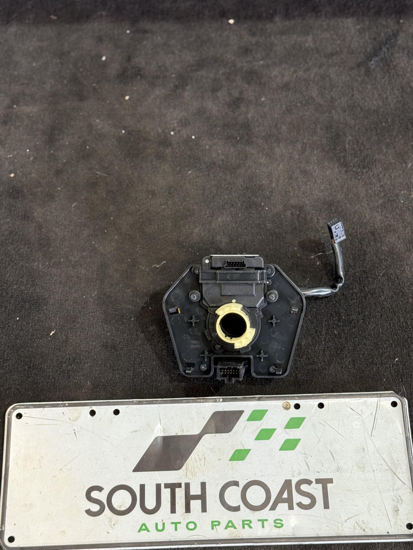 Holden Commodore VZ  Clock Spring 1418187
