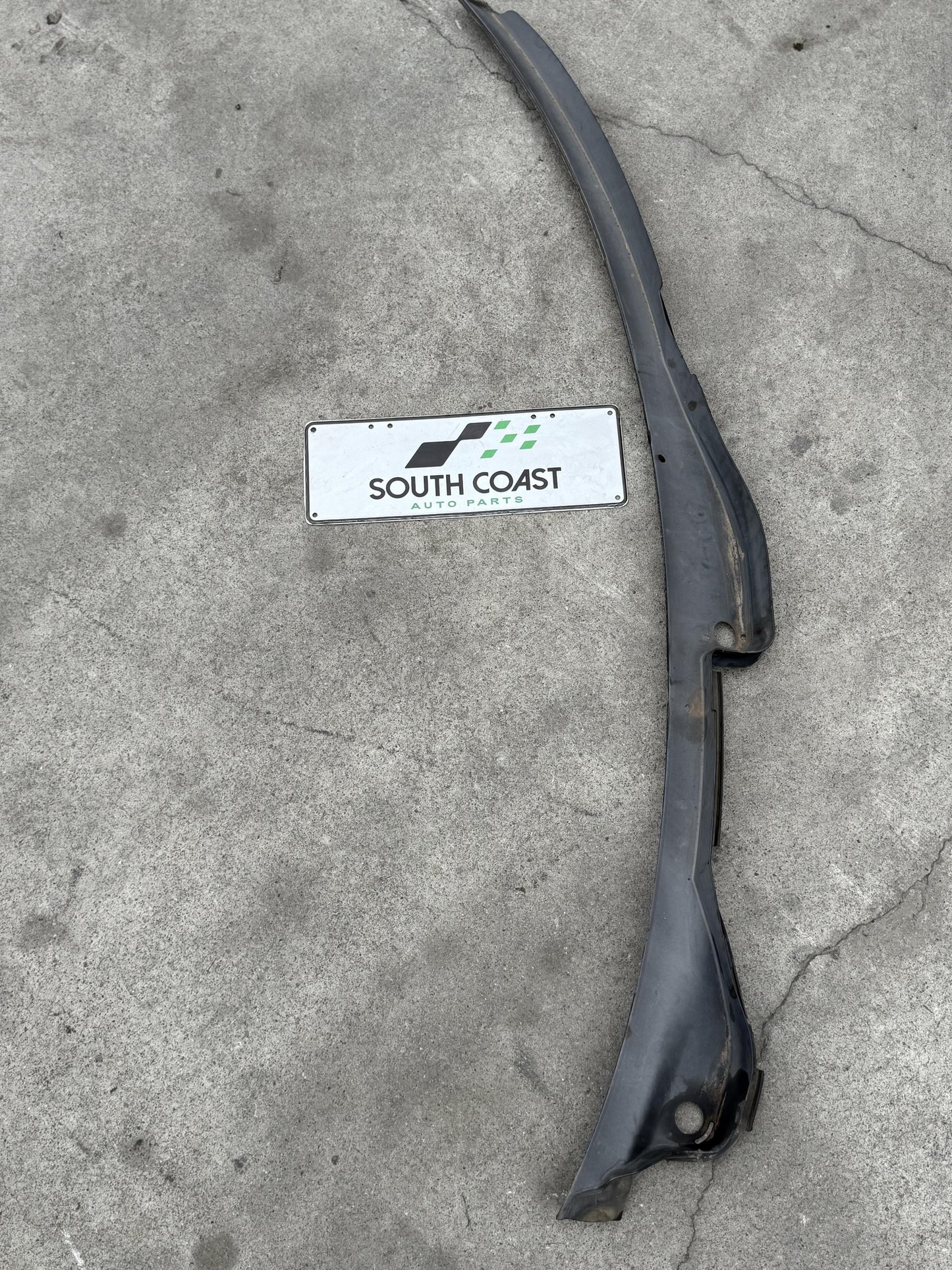 Audi A4 B8 WAUZZ8K9AA071441 Wiper Scuttle Panel 8K2819403