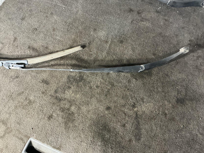 Holden Commodore VY  Wiper Arm Pair