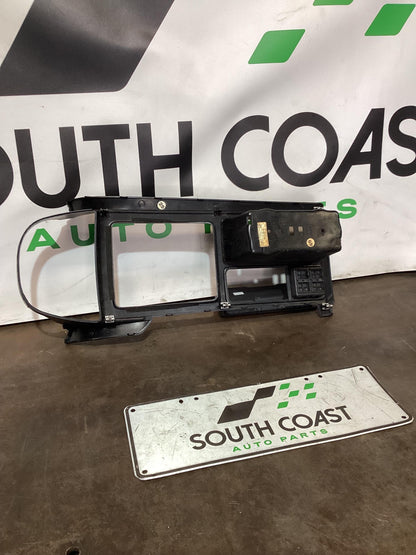Holden Commodore VY  Shifter Surround 92109670