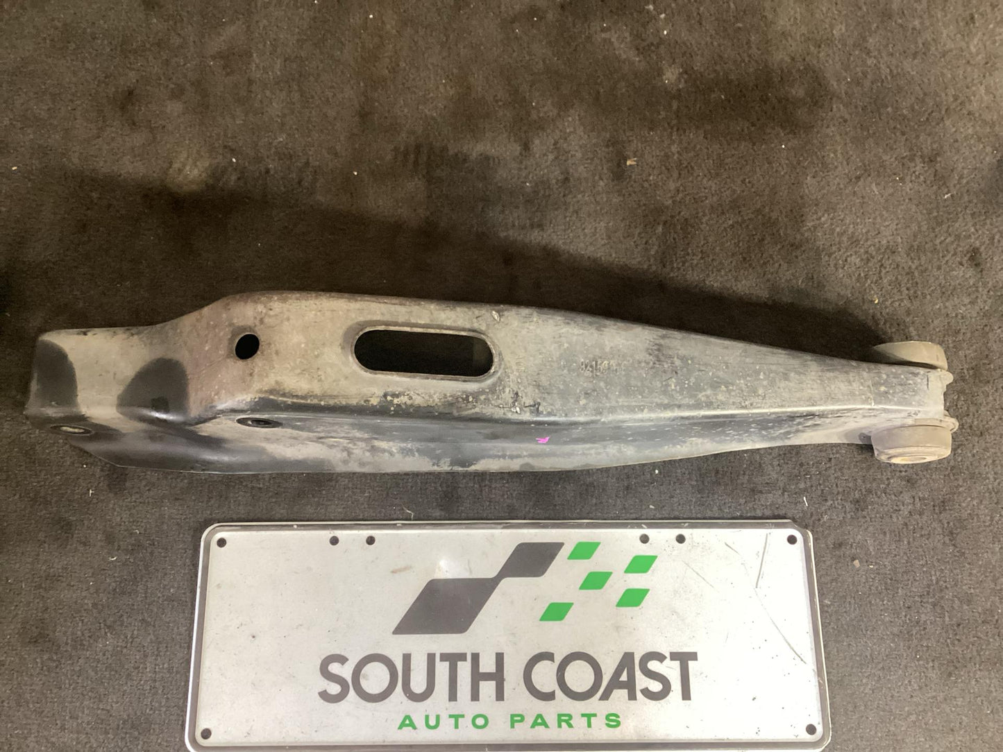 Holden Commodore   Right Rear Lower Control Arm 92159164
