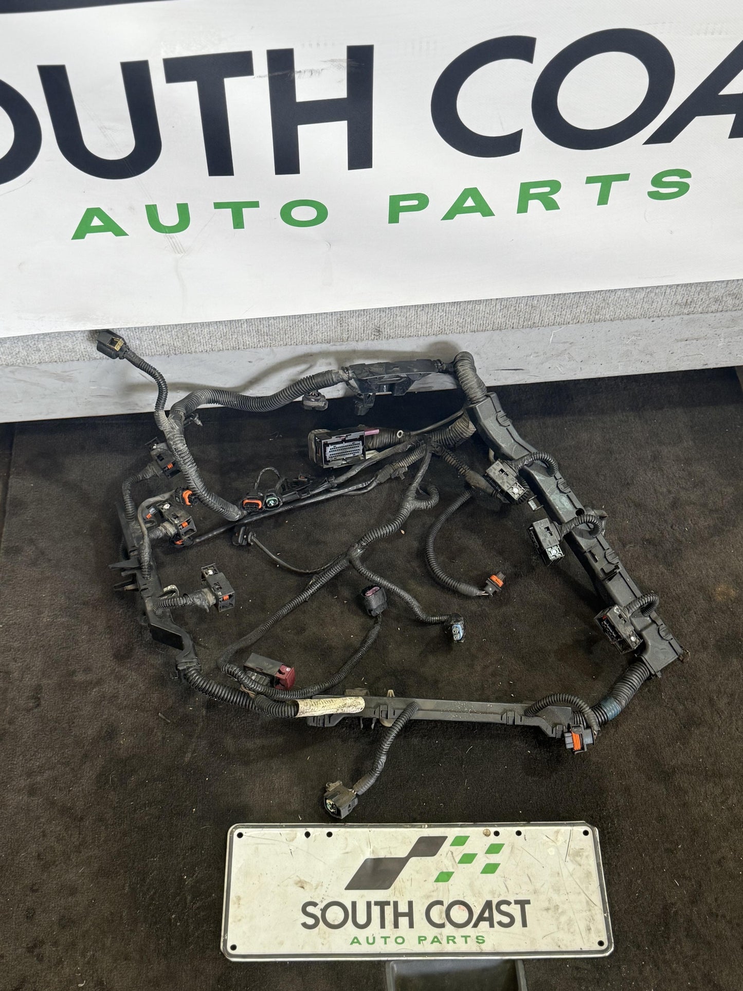 Holden Commodore VZ  Engine Wiring Harness 92172069