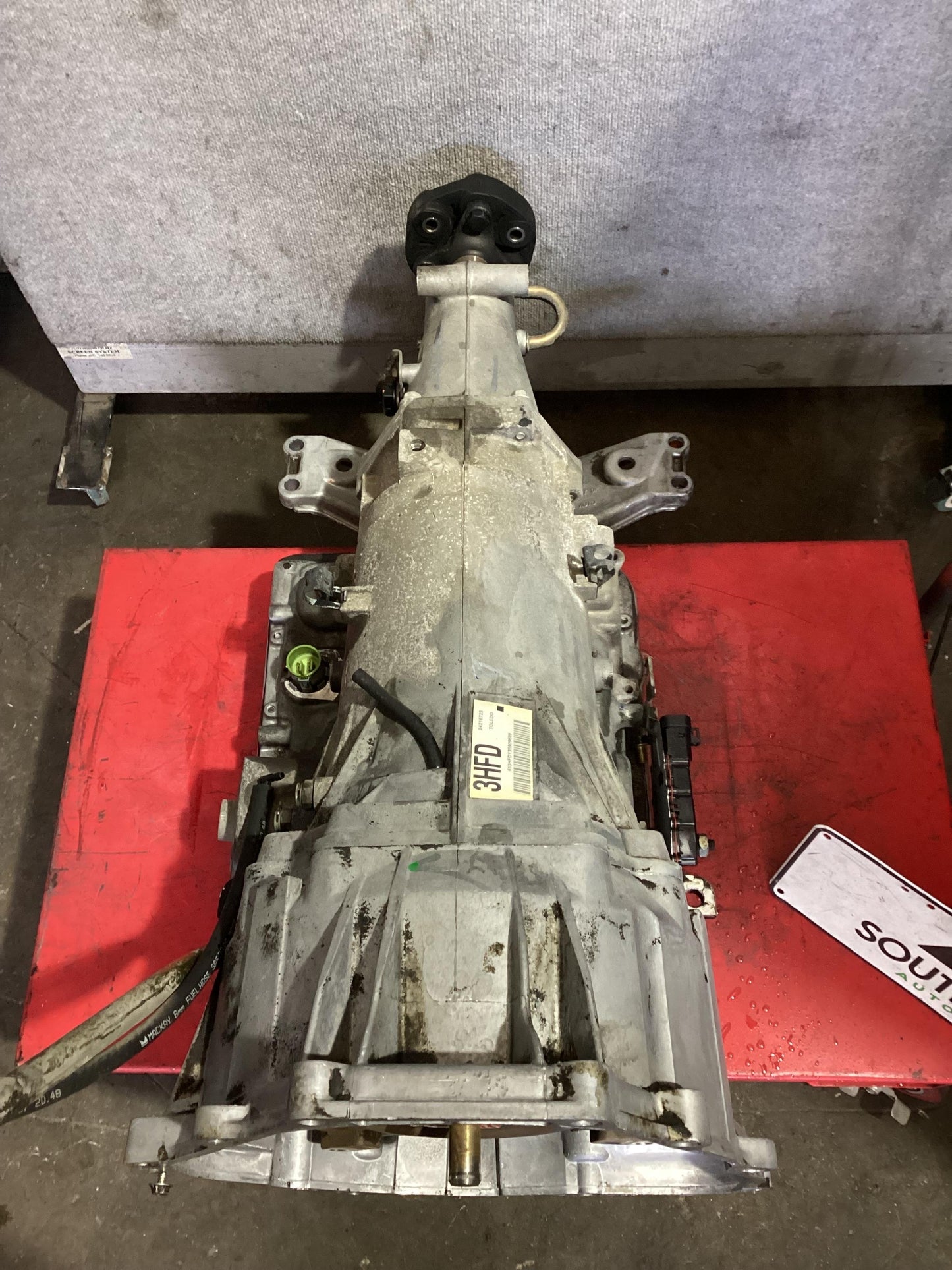 Holden Commodore VY  Transmission 613hfdy35909699