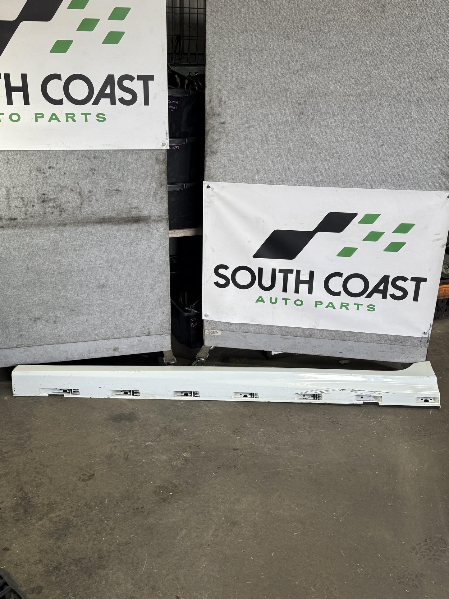 Holden Commodore   Left Side Skirt