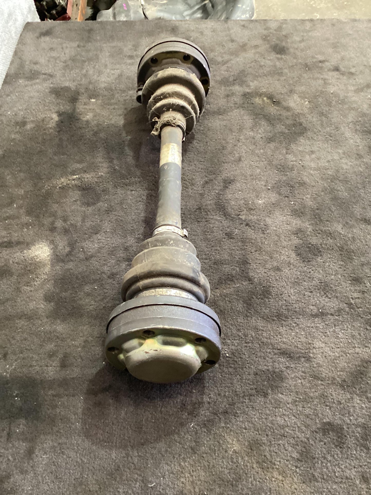 Holden Commodore VR 6H8VRK19HSL781543 Right Driveshaft DC4794