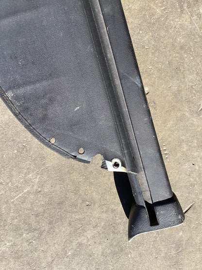 2002 - 2004 Holden Commodore VY 6G1YL54A94L196501 Cargo Blind 92047758