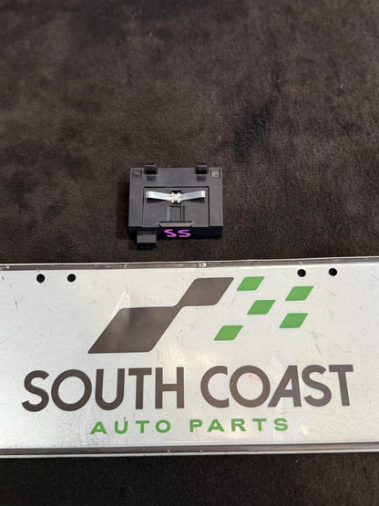 Holden Commodore VE  Remote Function Actuator  25808838